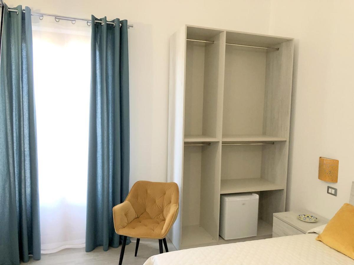 I Mori - Holiday Rooms Lascari Buitenkant foto