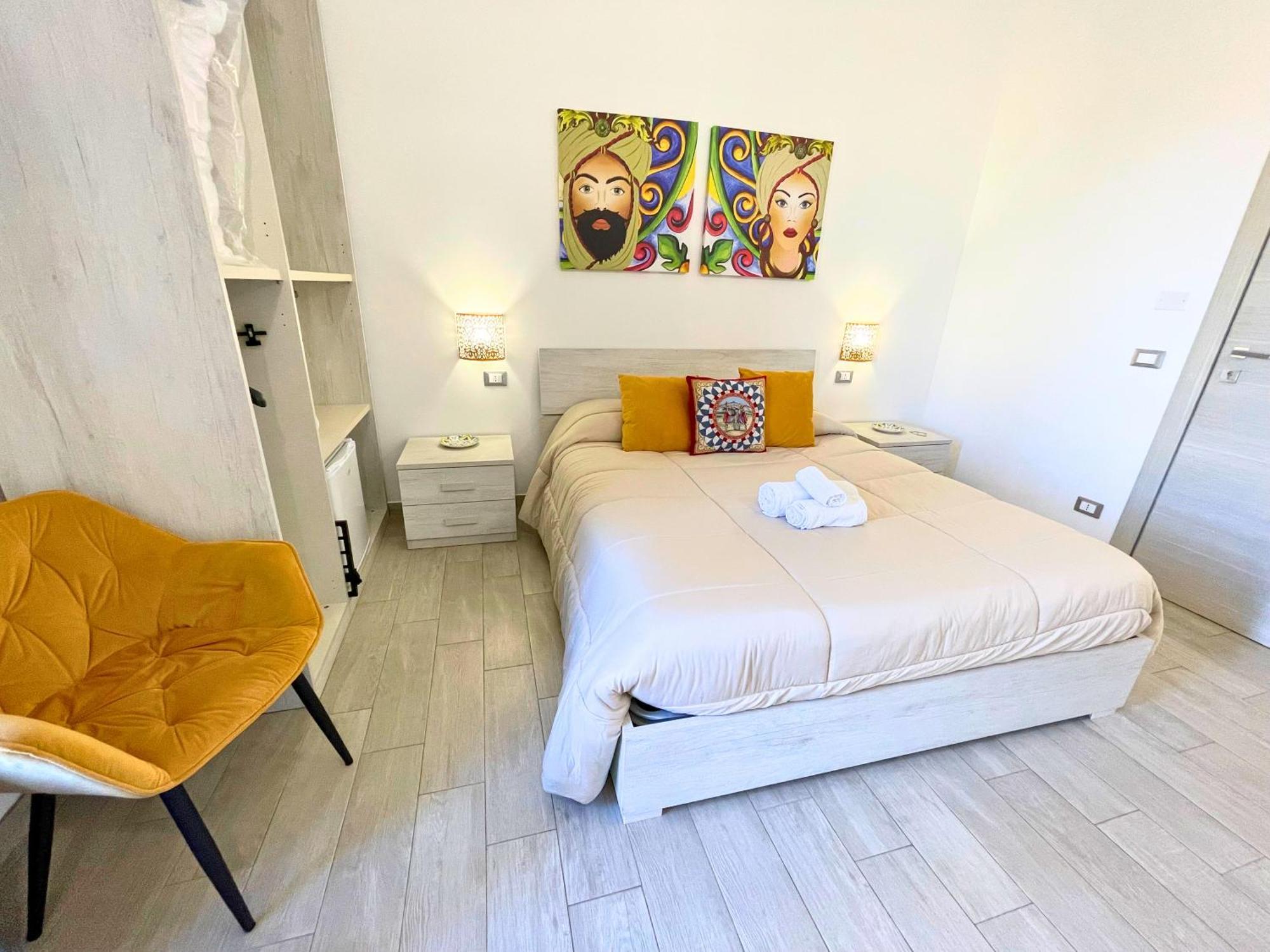 I Mori - Holiday Rooms Lascari Buitenkant foto