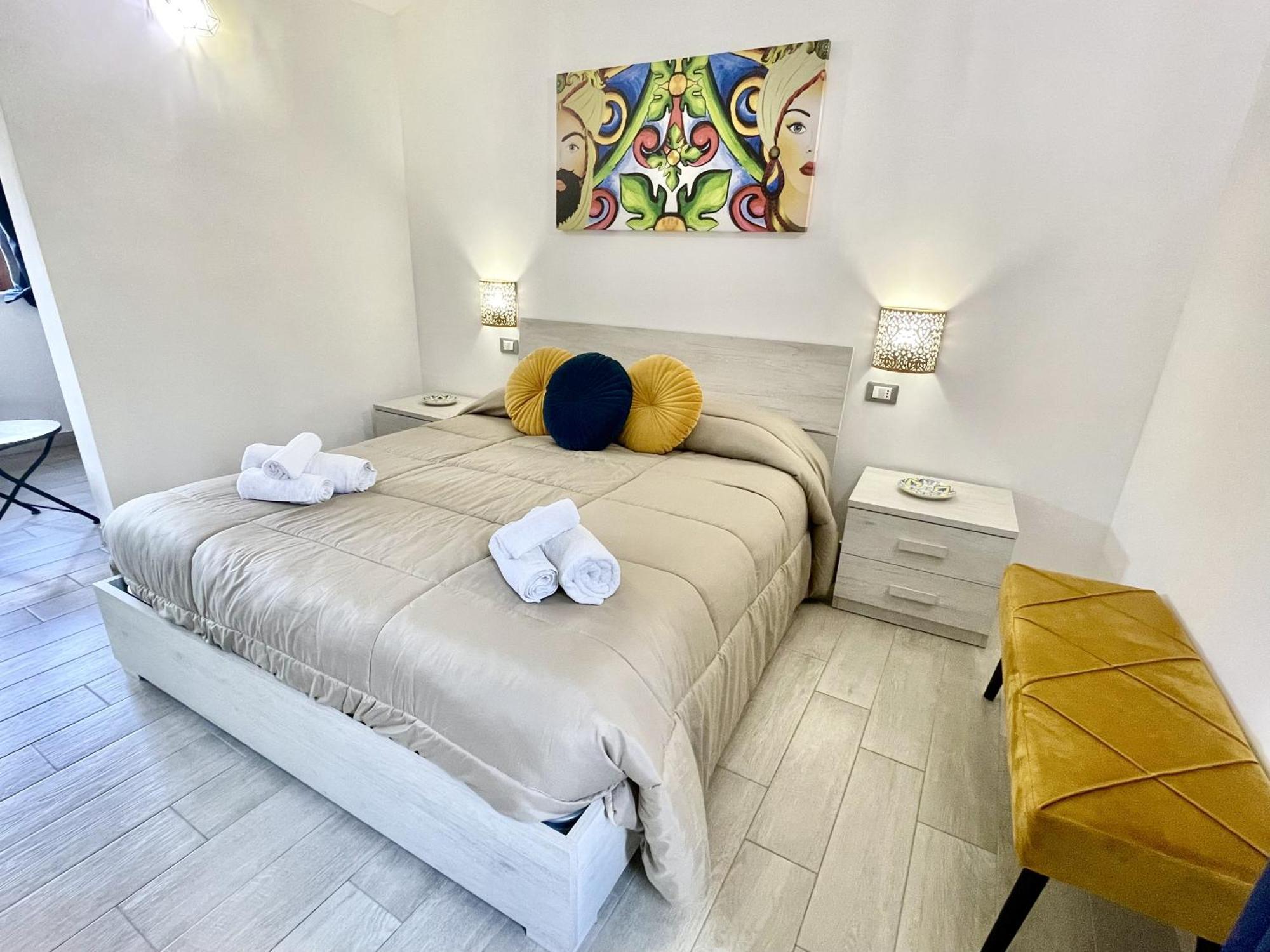 I Mori - Holiday Rooms Lascari Buitenkant foto
