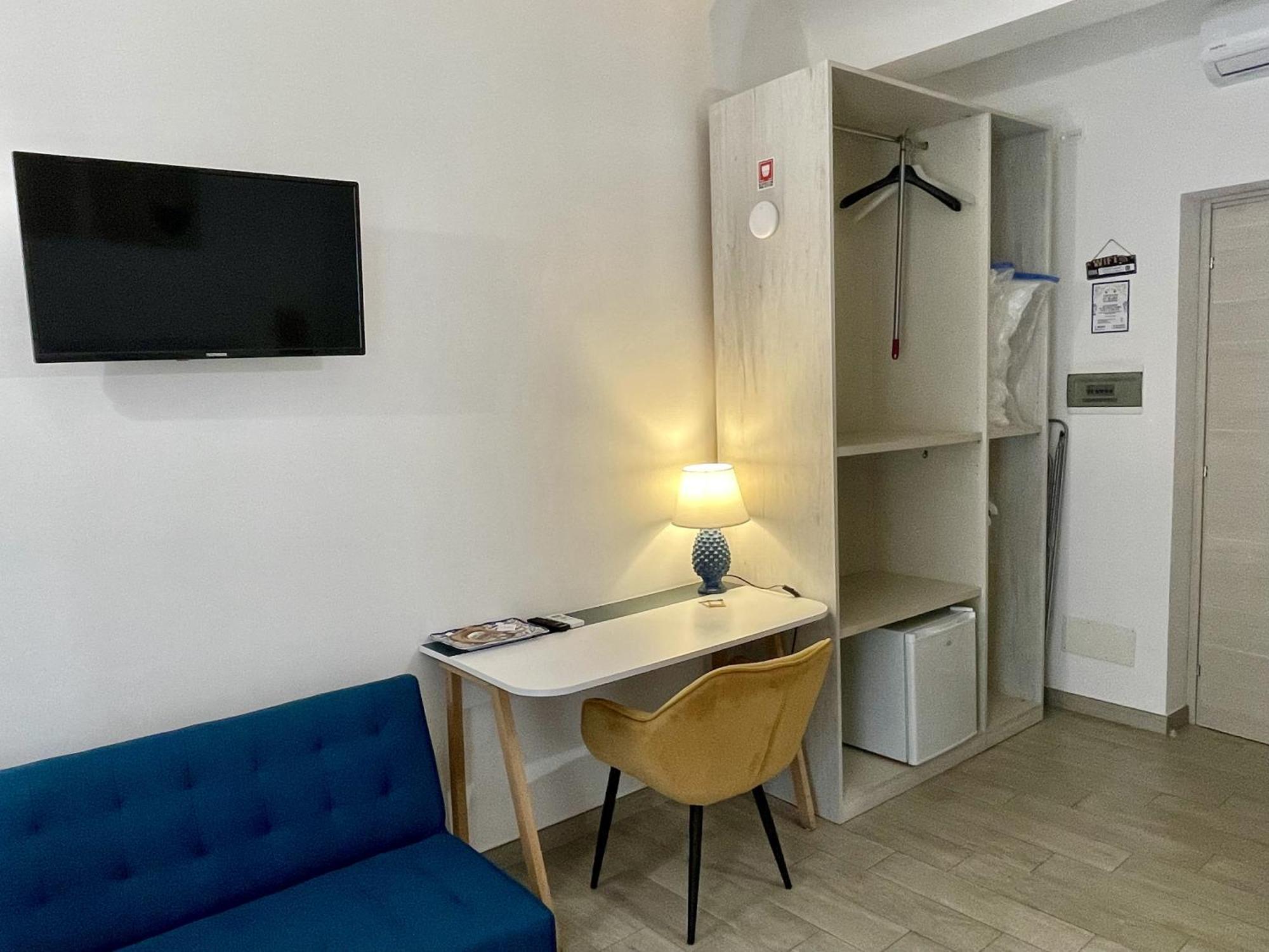 I Mori - Holiday Rooms Lascari Buitenkant foto