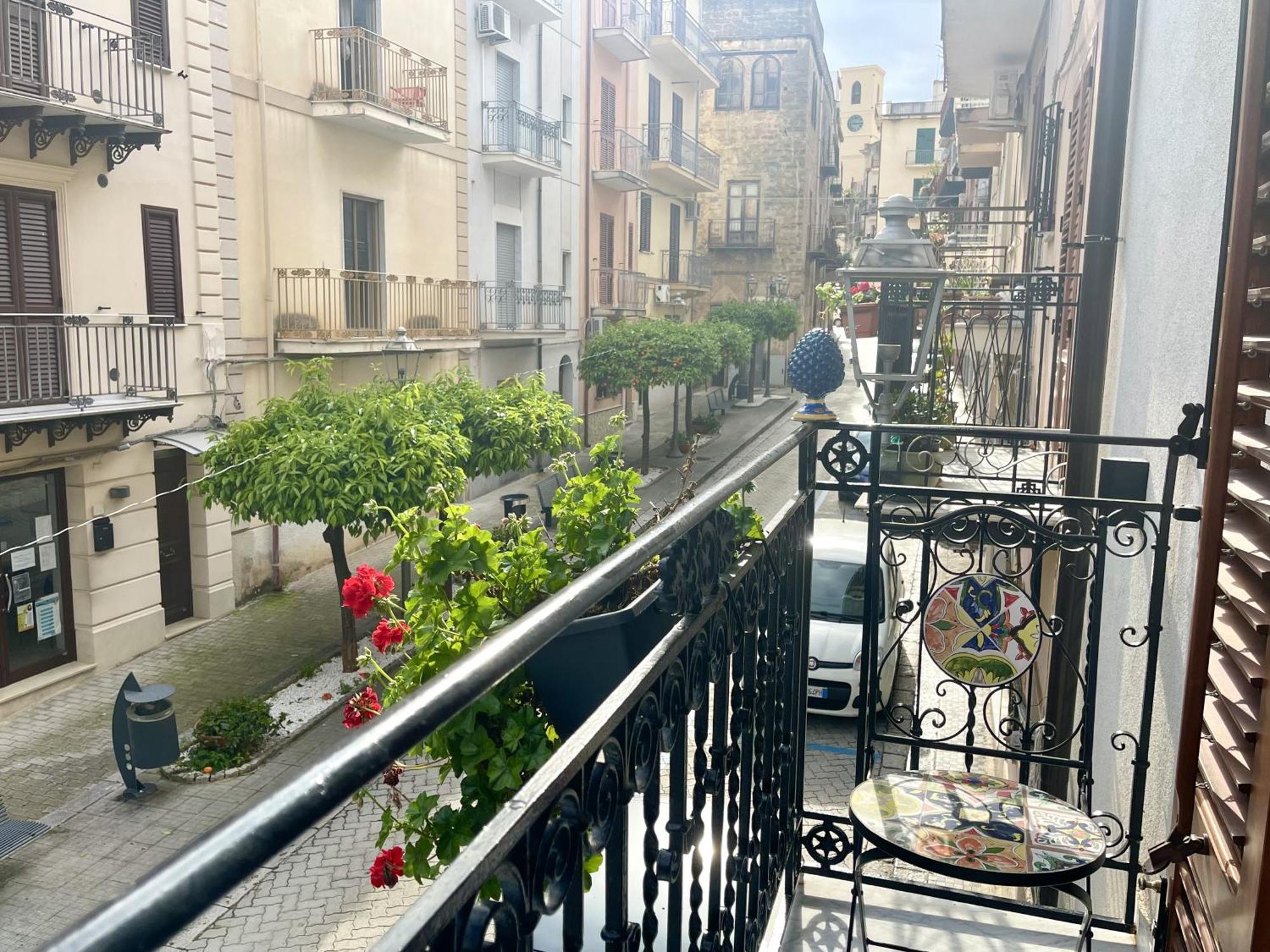 I Mori - Holiday Rooms Lascari Buitenkant foto