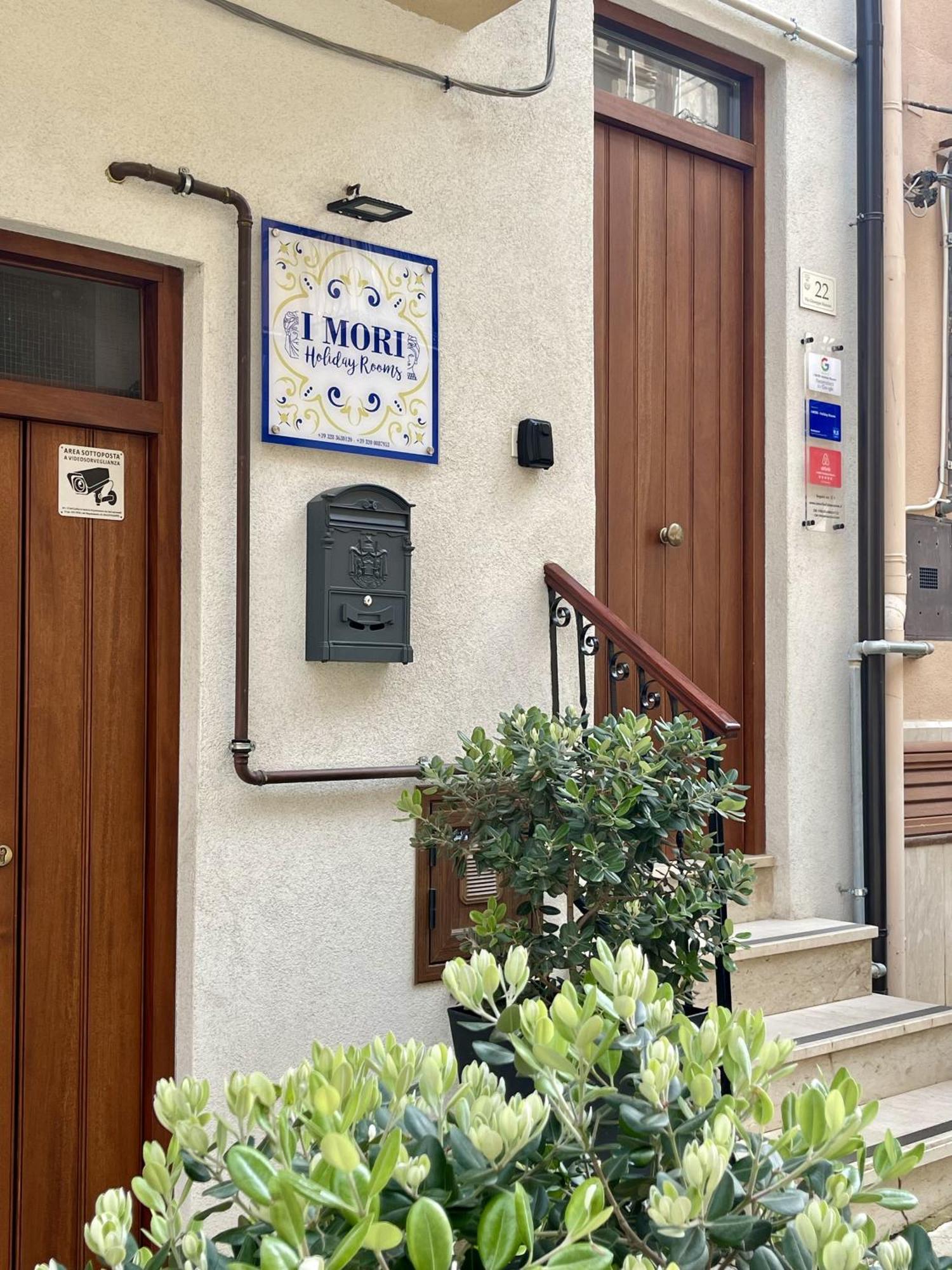 I Mori - Holiday Rooms Lascari Buitenkant foto